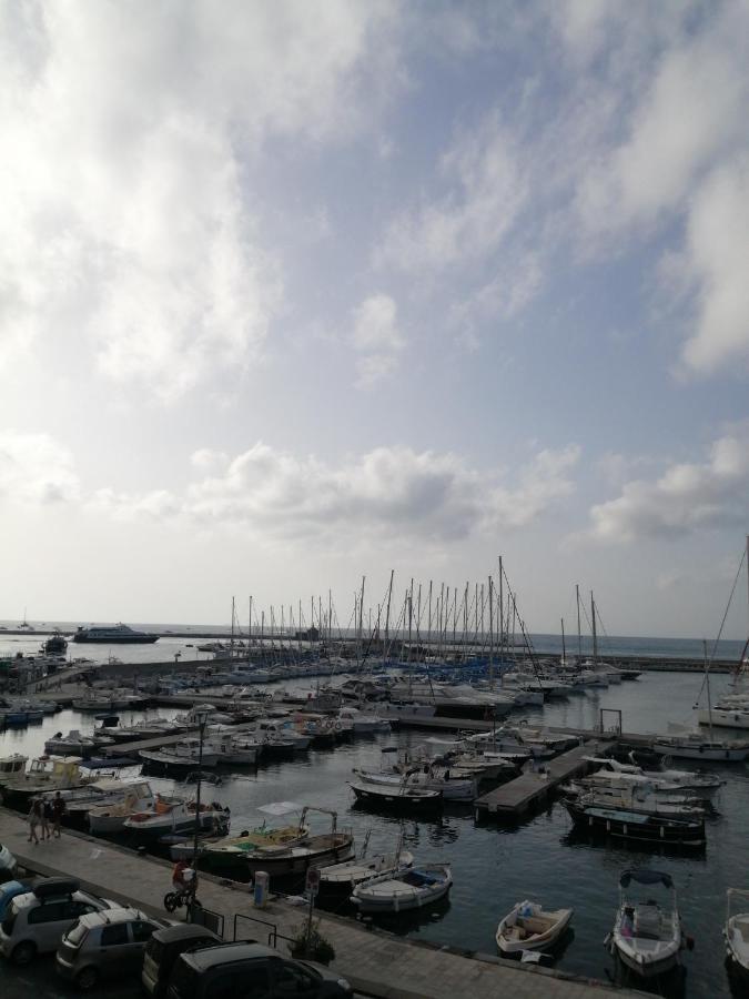 Ferienwohnung Stella Marina Procida Exterior foto